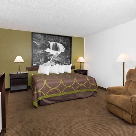 Super 8 By Wyndham Missoula/Brooks Street Hotell Eksteriør bilde