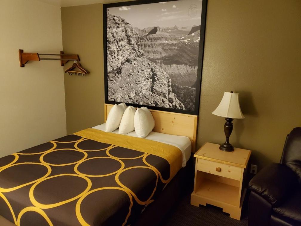 Super 8 By Wyndham Missoula/Brooks Street Hotell Eksteriør bilde